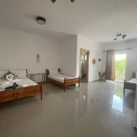 Apartment Ana *